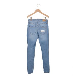 Bershka zelo elastične hlače, 38 (32123)